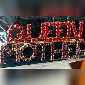 ❤️ QUEEN MOTHER Pin Brooch New